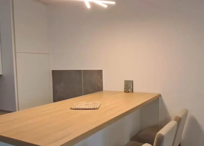 Stan Na Dan- Sara 塞拉耶佛